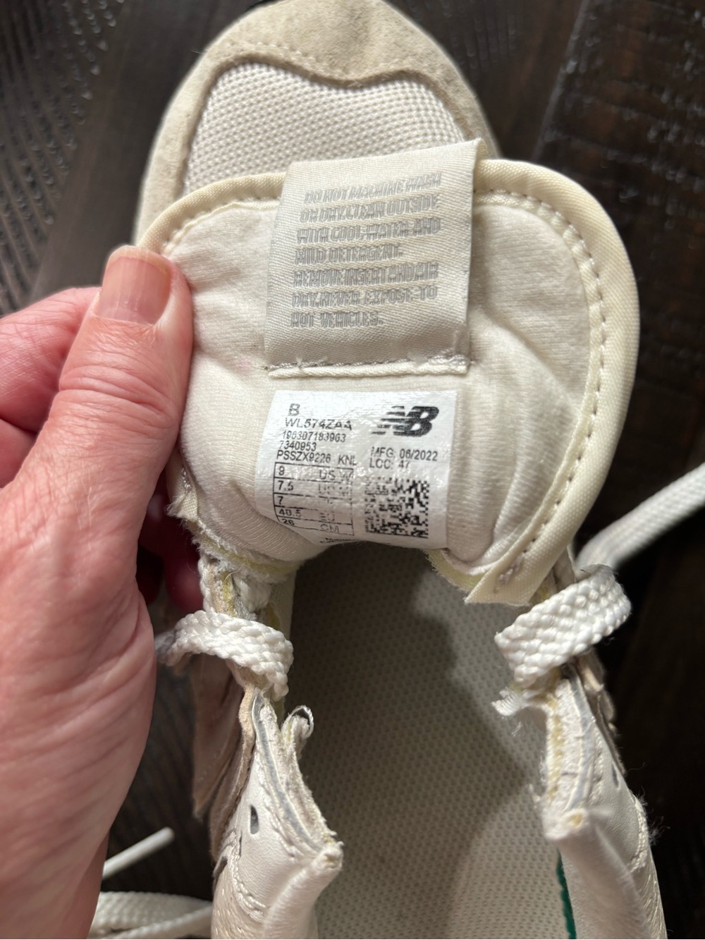 New Balance 574 WL574ZA4 Beige/White Suede Mesh Low Top Lace-Up Sneakers - Picture 4 of 7